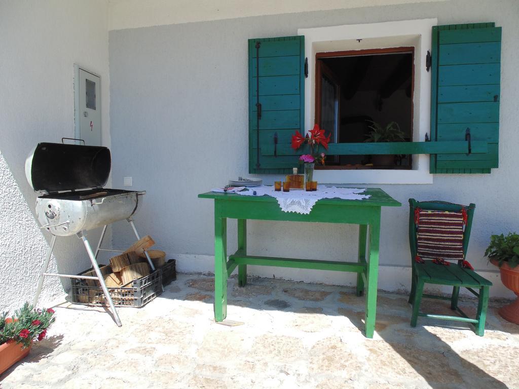 Holiday Home Paklenica Starigrad Paklenica Exterior photo